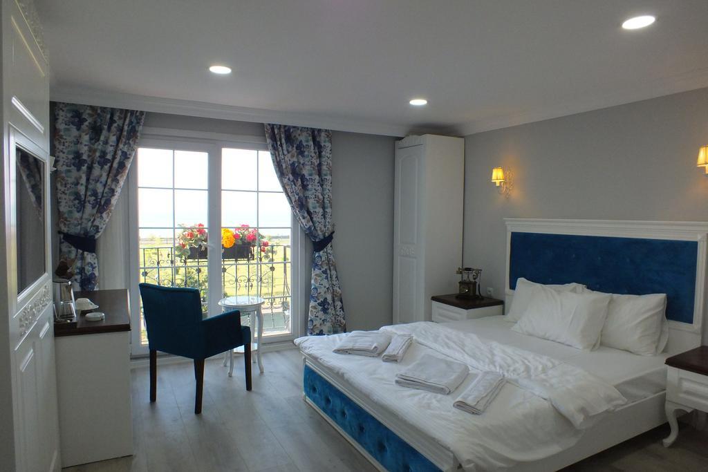 King Butique Hotel Yomra Екстер'єр фото