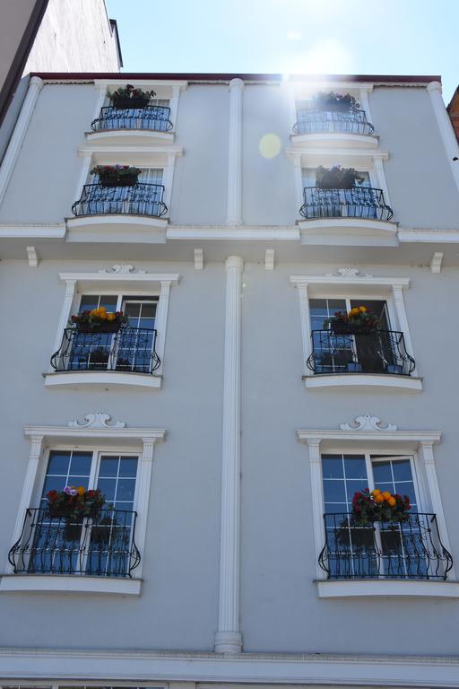 King Butique Hotel Yomra Екстер'єр фото